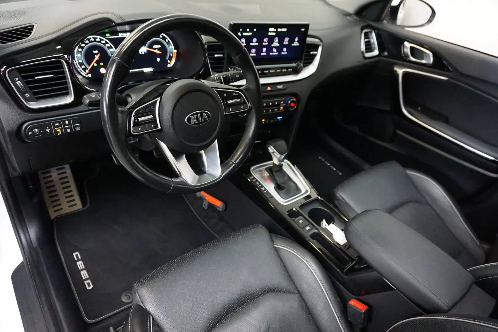 Kia Ceed SW / cee'd SW Sportswagon 1.4 T-GDi ExecutiveLine 140 PK! AUTOMA Weiß - 2