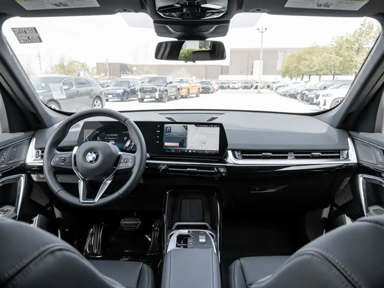 BMW X1 снимка BMW X1
