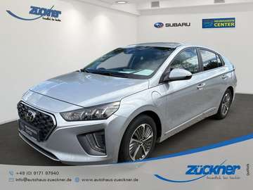 Style Plug-In Hybrid