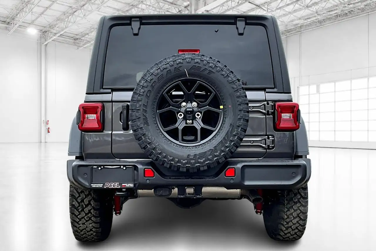 Jeep Wrangler снимка Jeep Wrangler