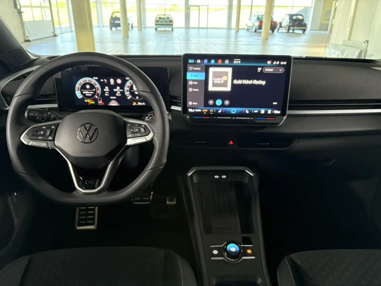Volkswagen T-Roc 1.5 eTSI 110 kW R-Line Klima Rückfahrkamera 8