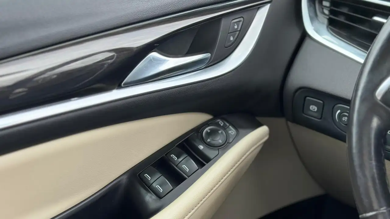 Buick Enclave снимка Buick Enclave
