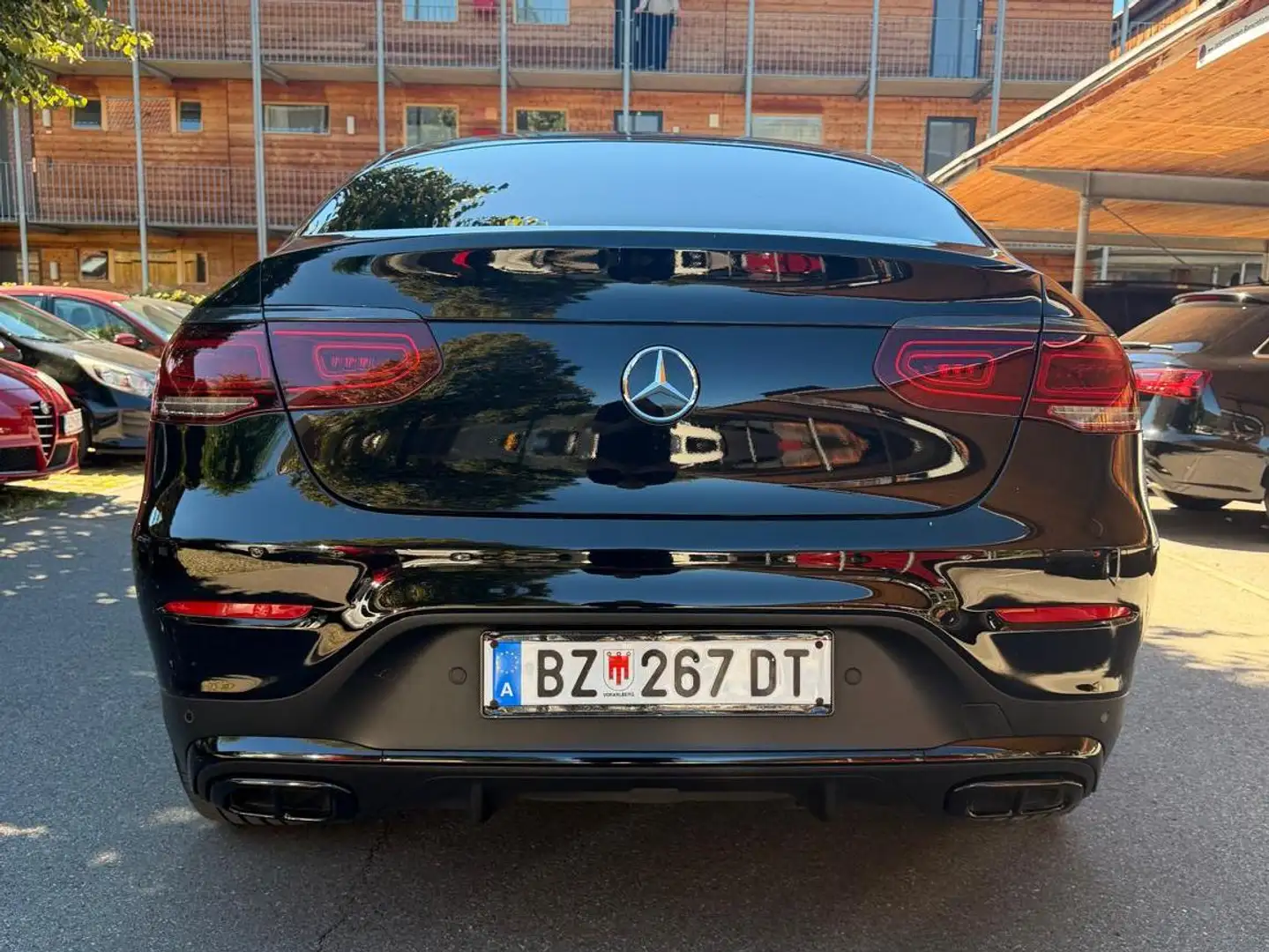 Mercedes-Benz GLC 220 GLC 220 d Coupé 4MATIC Aut. Schwarz - 2