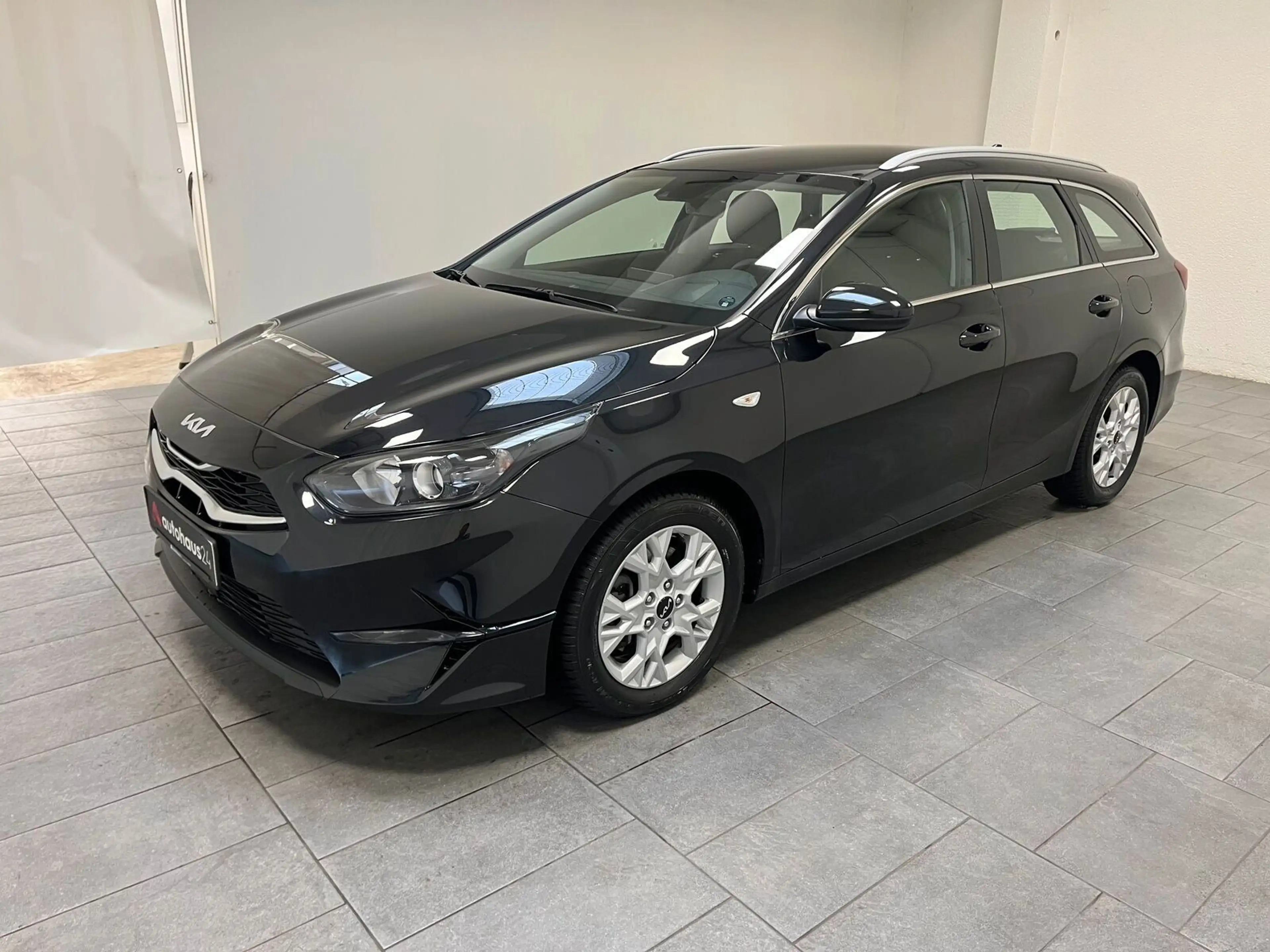 Kia Ceed / cee'd Ceed Vision|Carplay|CAM|Sitzhzg. — photo 3