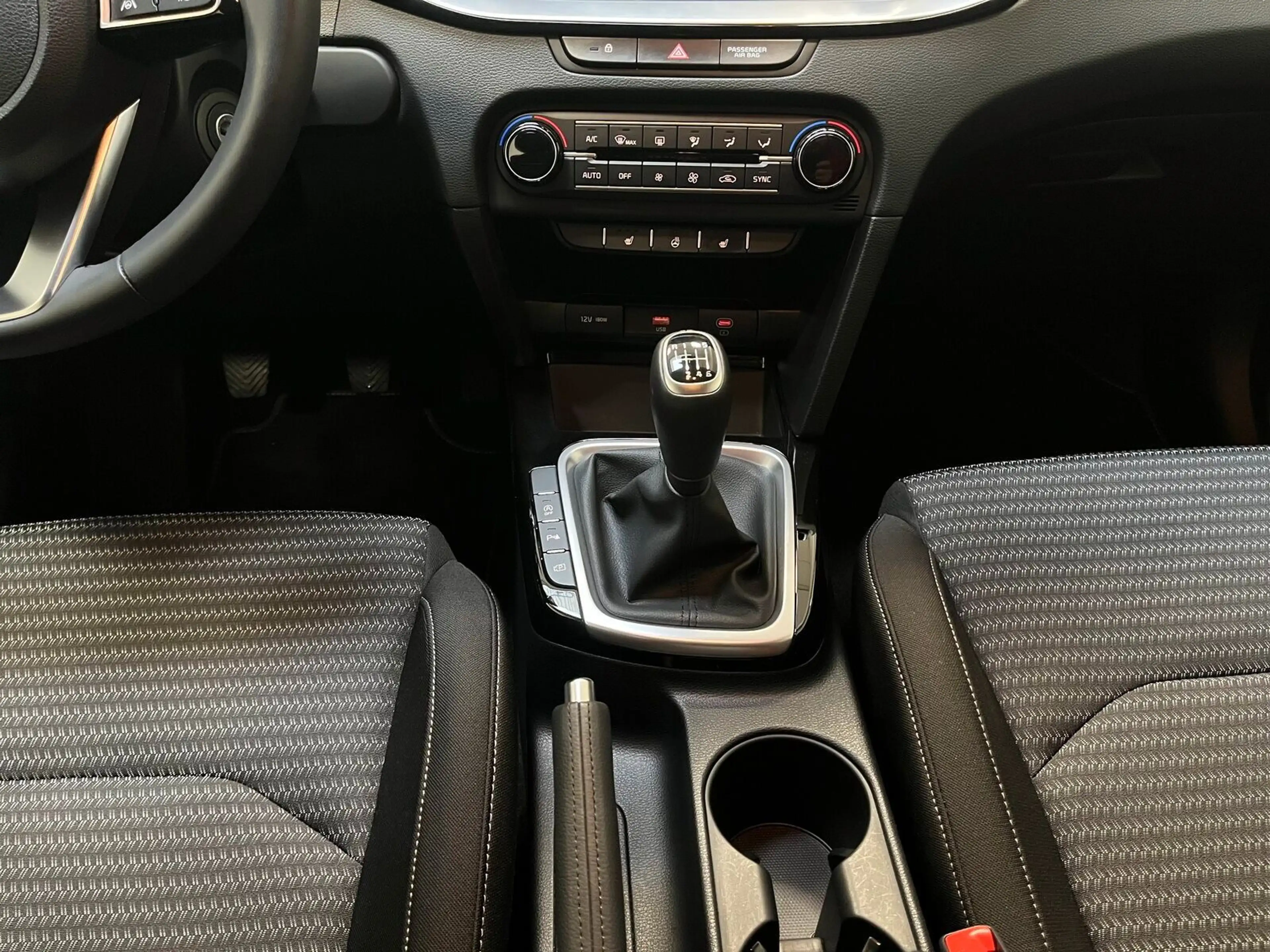 Kia Ceed / cee'd Ceed Vision|Carplay|CAM|Sitzhzg. — photo 12