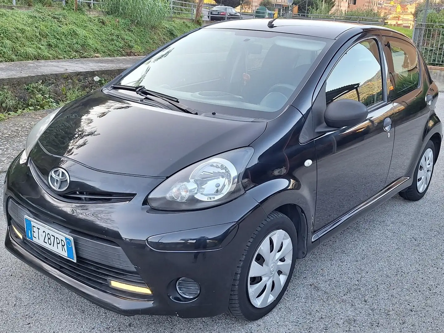 Toyota Aygo Cool Nero - 1