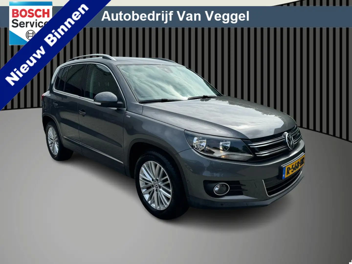Volkswagen Tiguan 1.4 TSI Sport&Style trekhaak, cruise, navi, automa Gris - 1