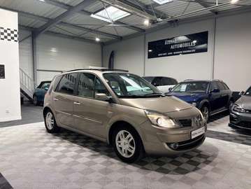 Scénic II 1.9 dCi 130cv JADE