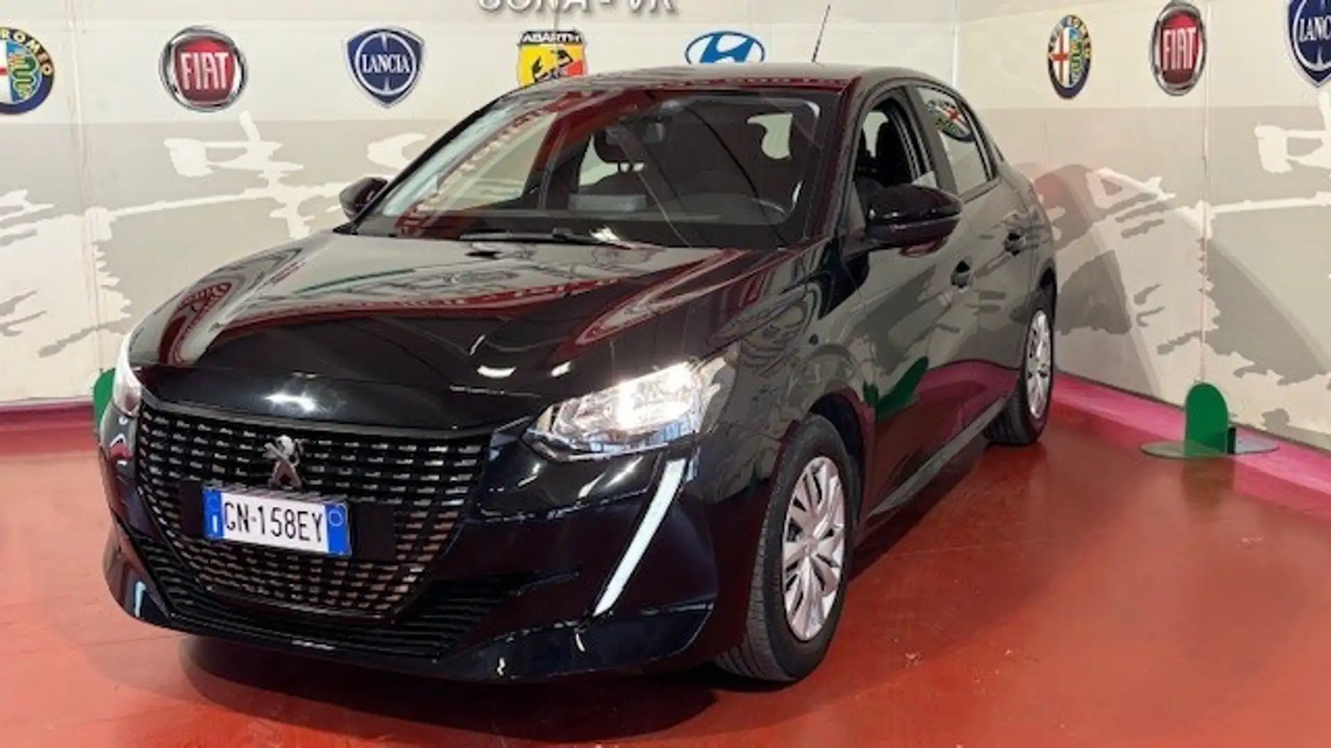 Peugeot 208 208 PureTech 75 Stop&Start 5 porte Active Schwarz - 1