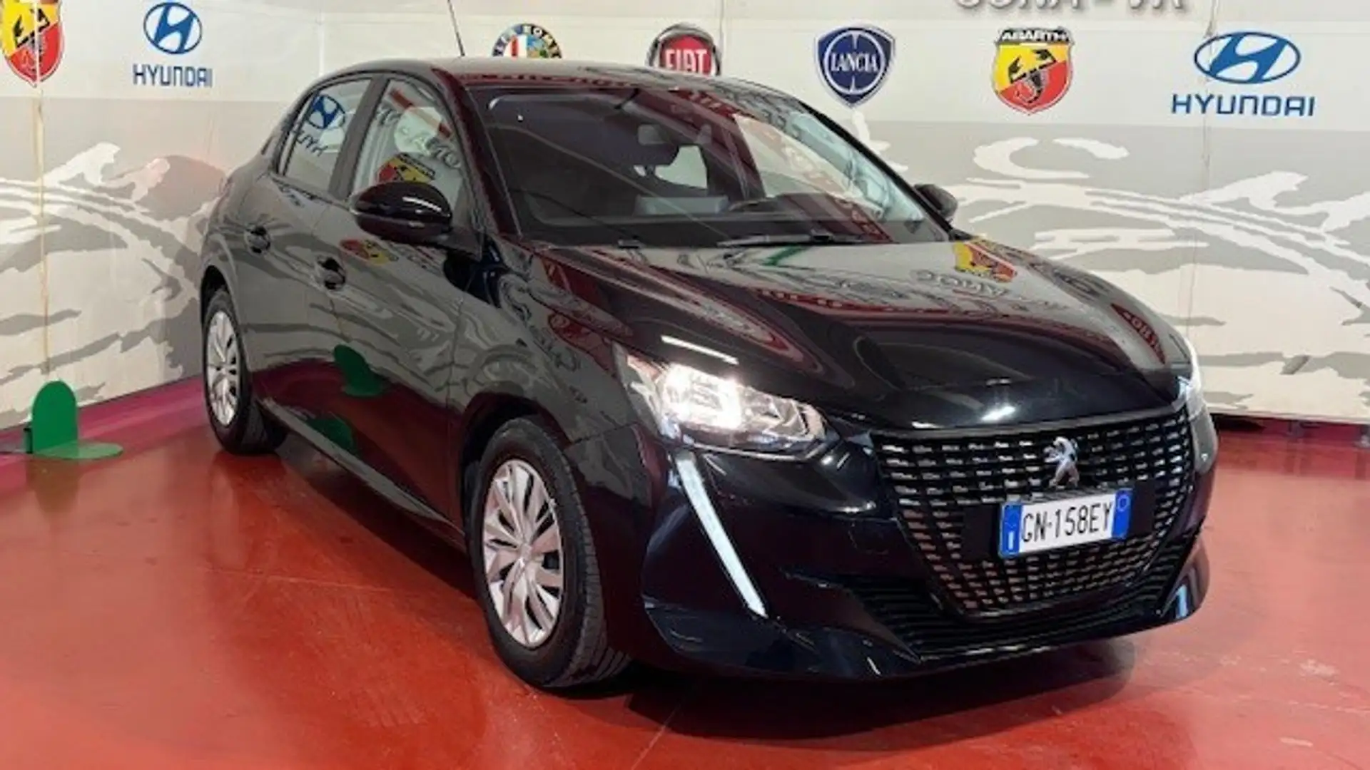 Peugeot 208 208 PureTech 75 Stop&Start 5 porte Active Schwarz - 2