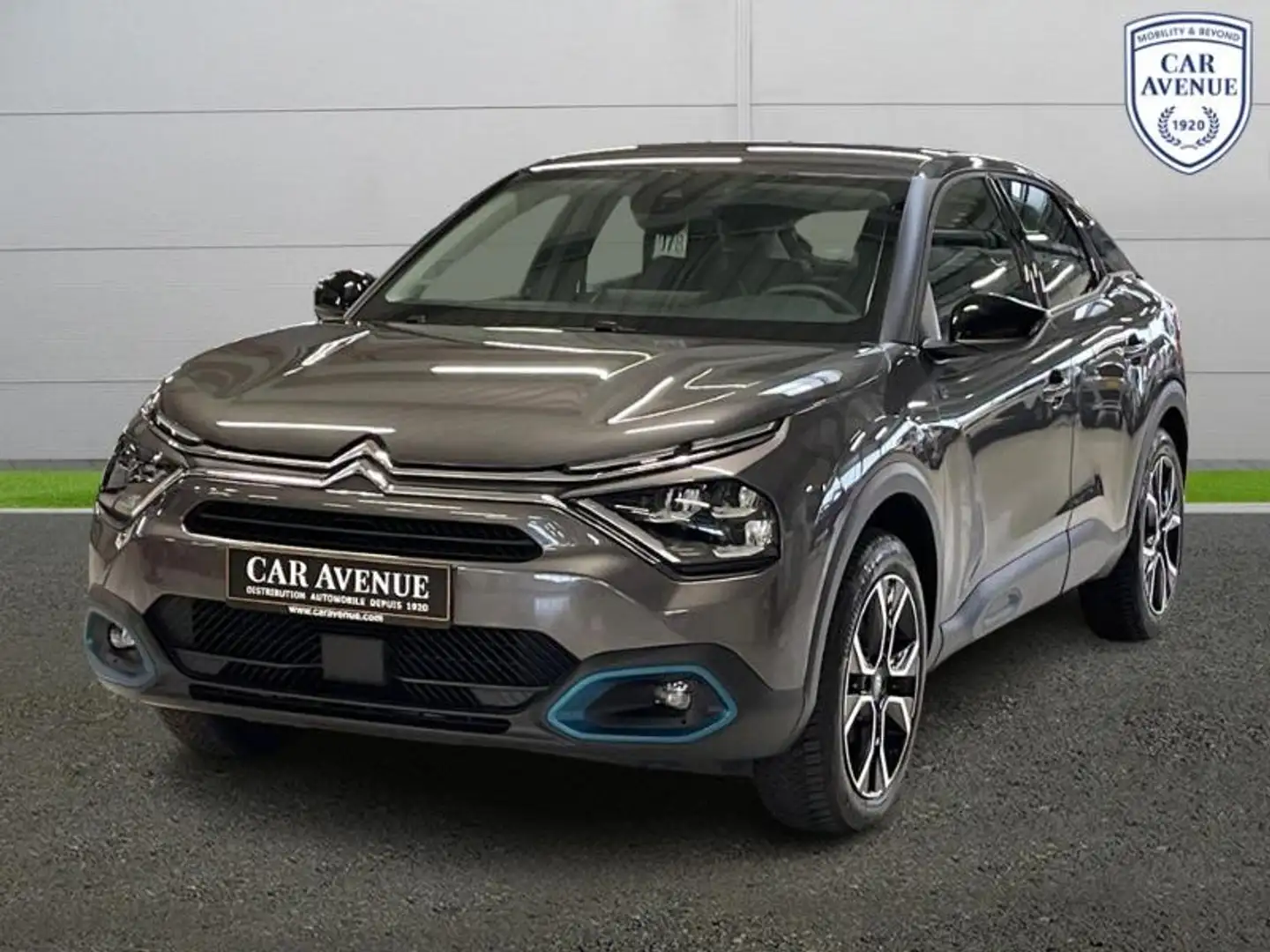 Citroen C4 Moteur électrique 136ch (100 kW) Shine Automatique Gris - 1