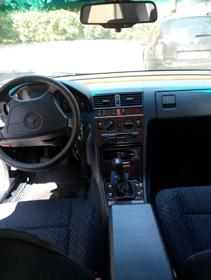 Mercedes-Benz C 180 Elegance c/2airbag, foto 8
