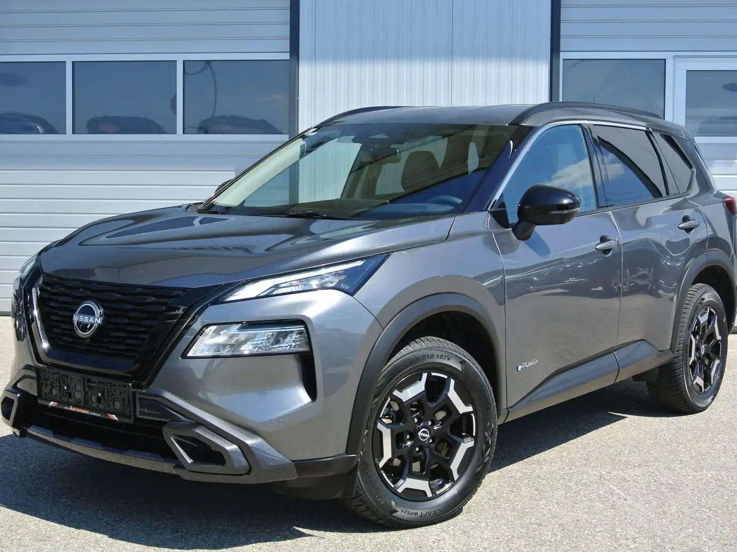 Nissan X-Trail 1.5 VC-T e-Power N-Trek Aut.   *7-SITZE *NEUWERTIG Grau - 1