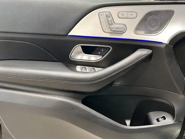 Mercedes-Benz 450 view 14