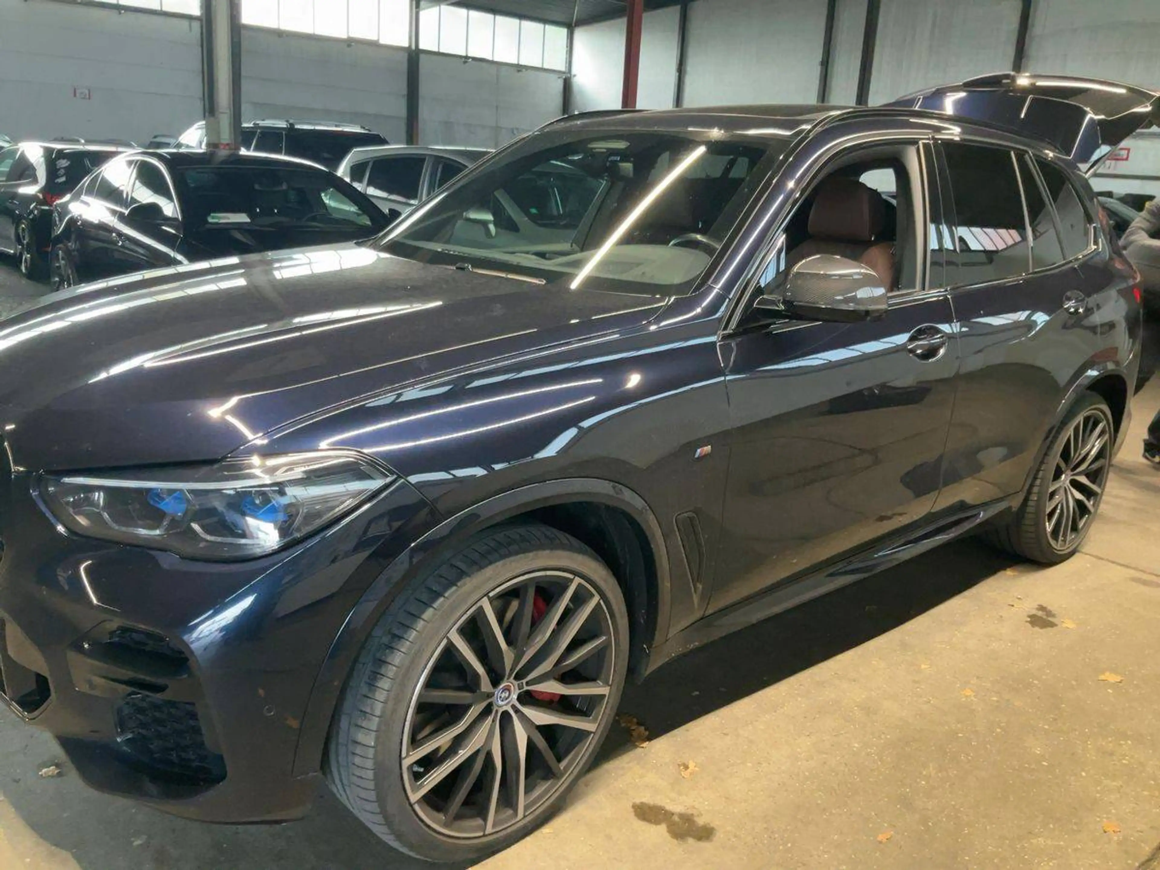 BMW X5 M M50 i — photo 9