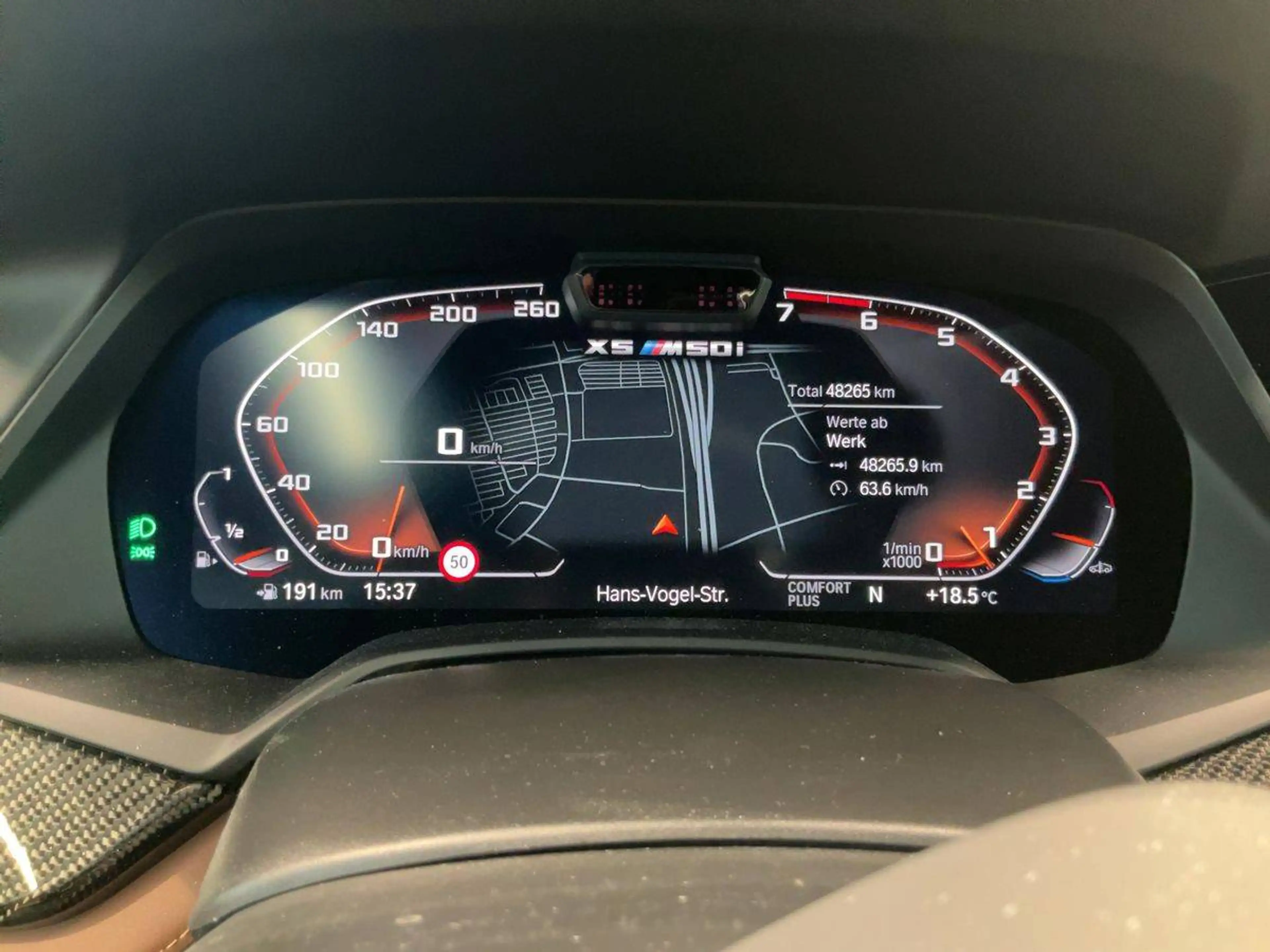 BMW X5 M M50 i — photo 15