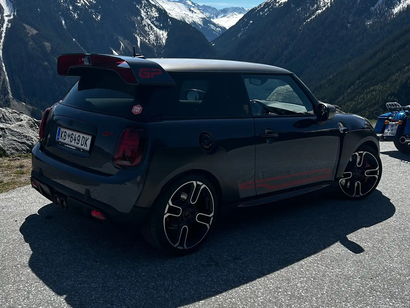 MINI John Cooper GP3 Schwarz - 2
