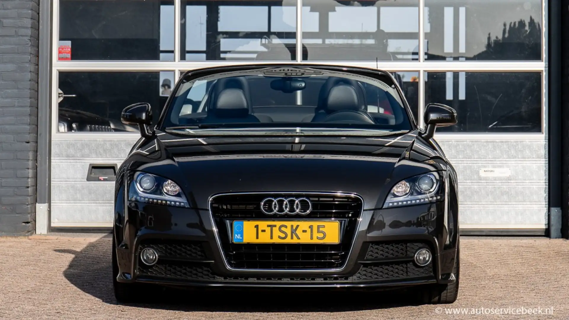 Audi TT Roadster 1.8 TFSI/navi/leder/36907 kilometers Grijs - 2