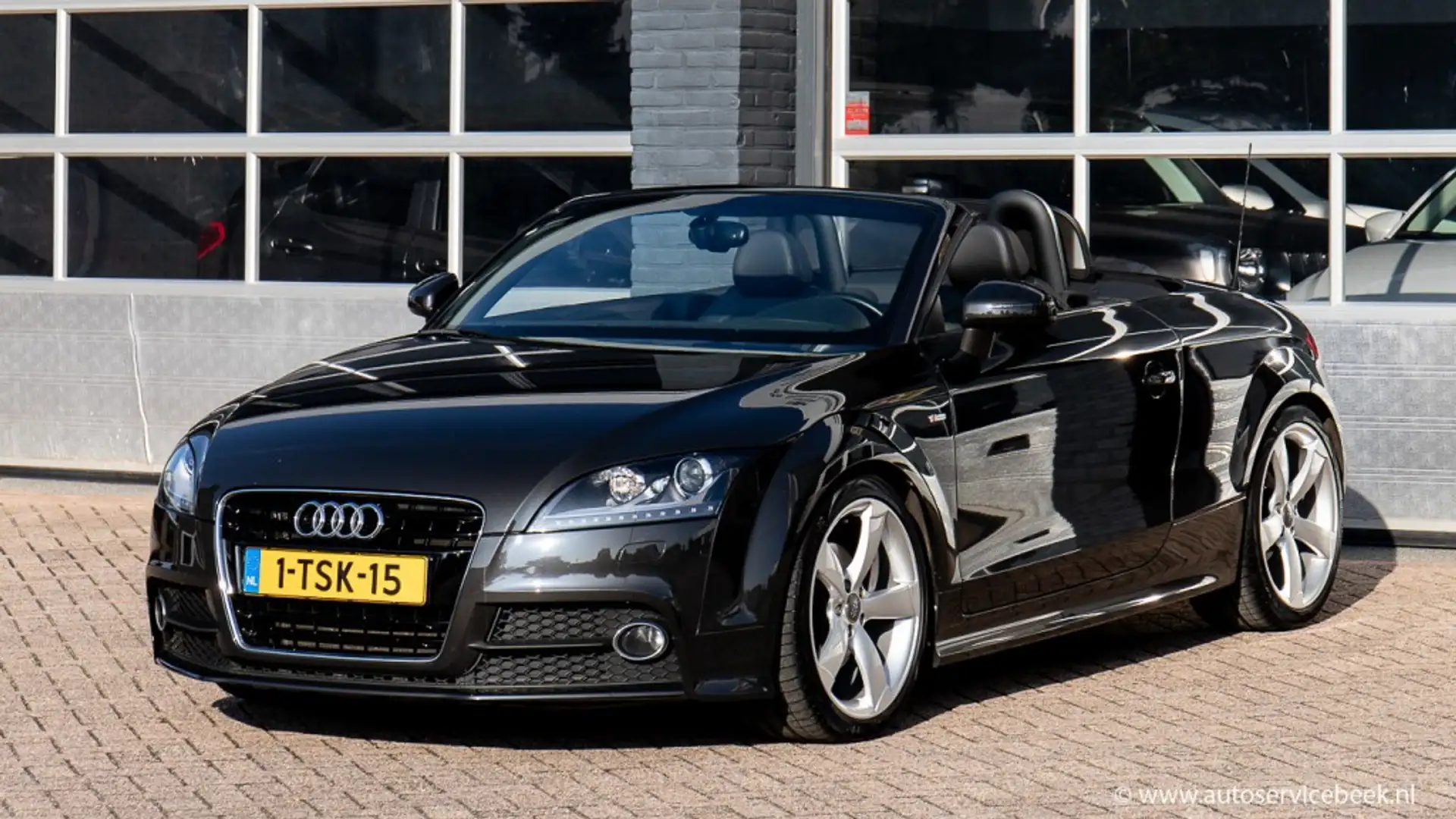 Audi TT Roadster 1.8 TFSI/navi/leder/36907 kilometers Grijs - 1