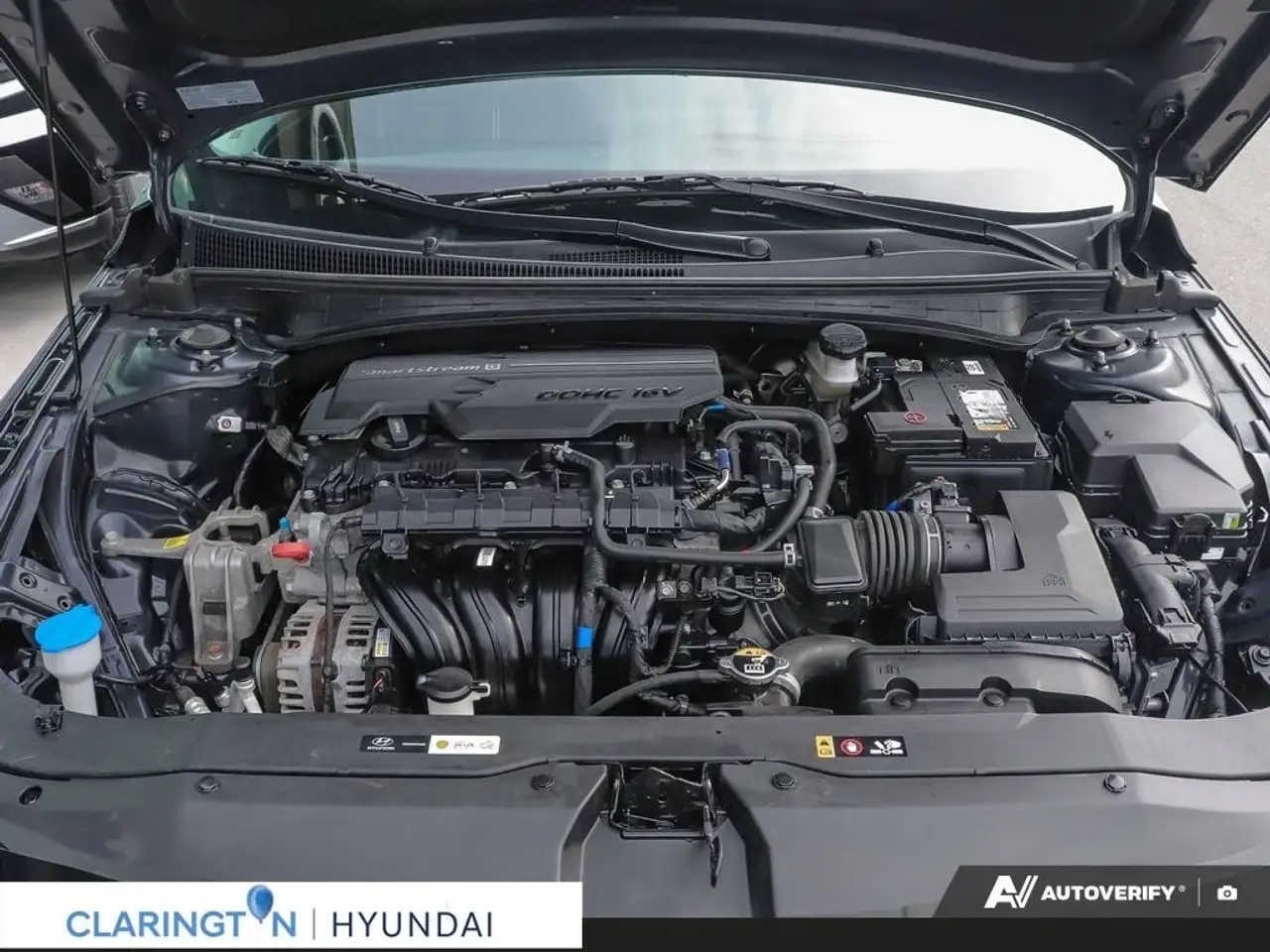 Hyundai ELANTRA снимка Hyundai ELANTRA