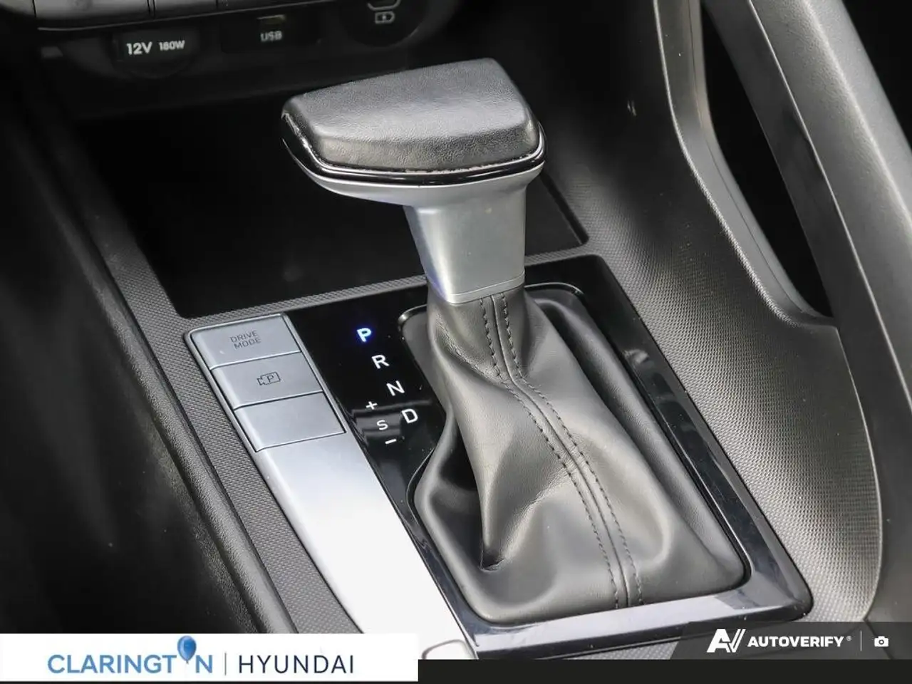 Hyundai ELANTRA снимка Hyundai ELANTRA