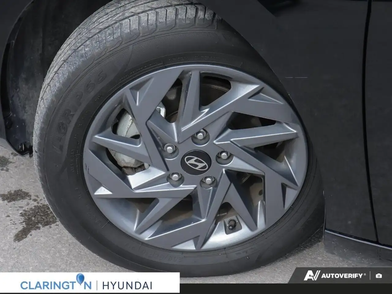 Hyundai ELANTRA снимка Hyundai ELANTRA