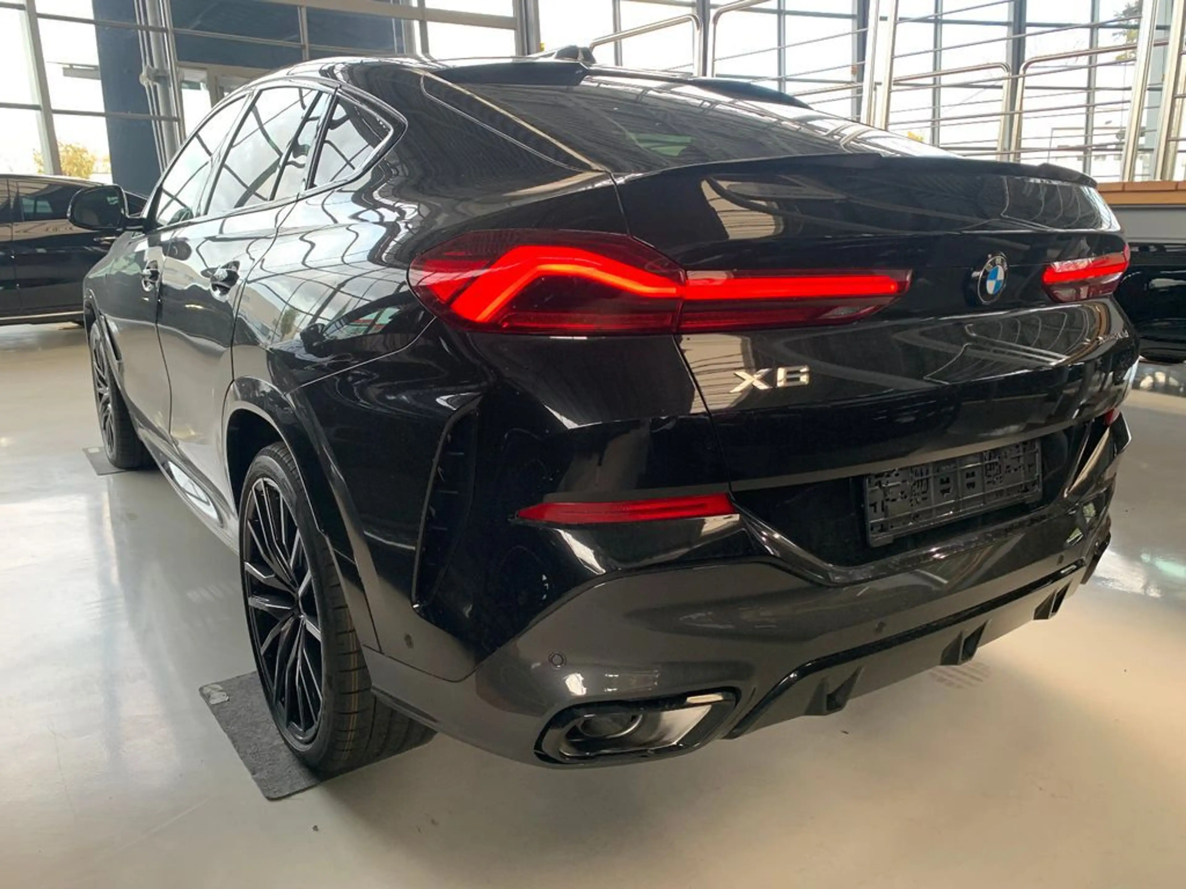 BMW X6 30 d xDrive M Sport — photo 4
