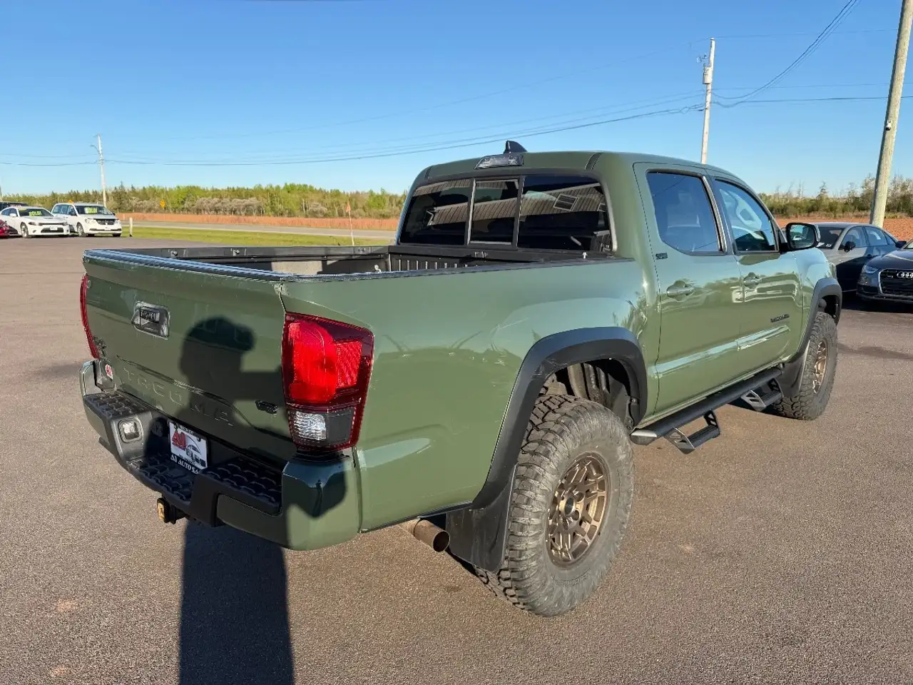 Toyota Tacoma снимка Toyota Tacoma