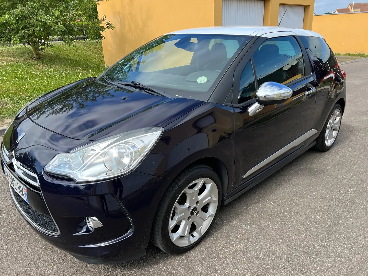 Citroen DS3 DS3 e-HDi 90 Airdream Graphic Art Modrá - 1