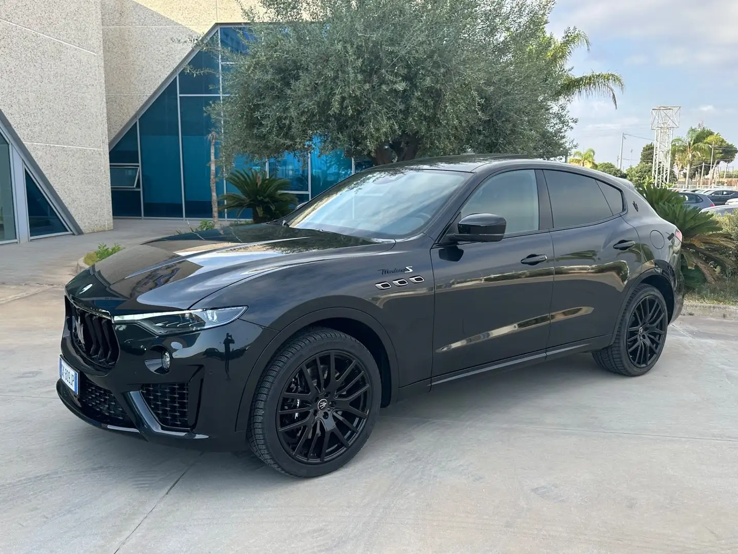 Maserati Levante 3.0 V6 Modena S possibilità noleggio no scoring Noir - 1