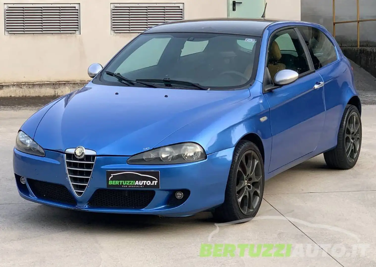 Alfa Romeo 147 3p 1.9 jtd mjt BlackLine 150cv Motore con 30.000 KM Blau - 1