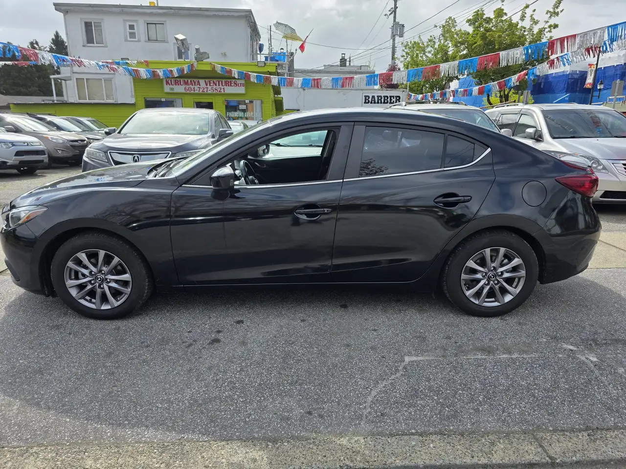 Mazda 3 снимка Mazda 3