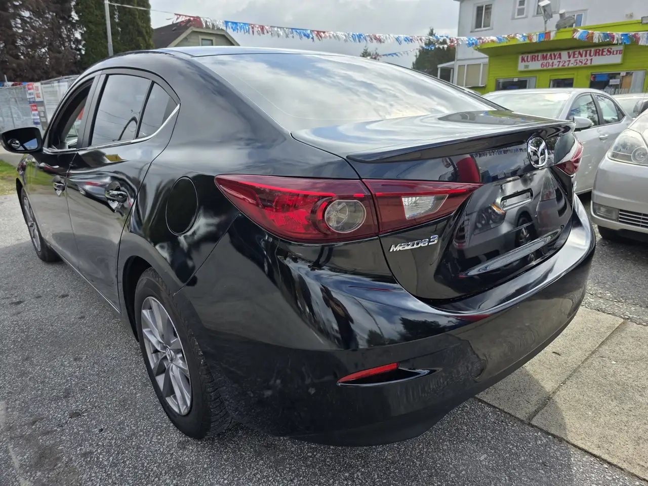 Mazda 3 снимка Mazda 3