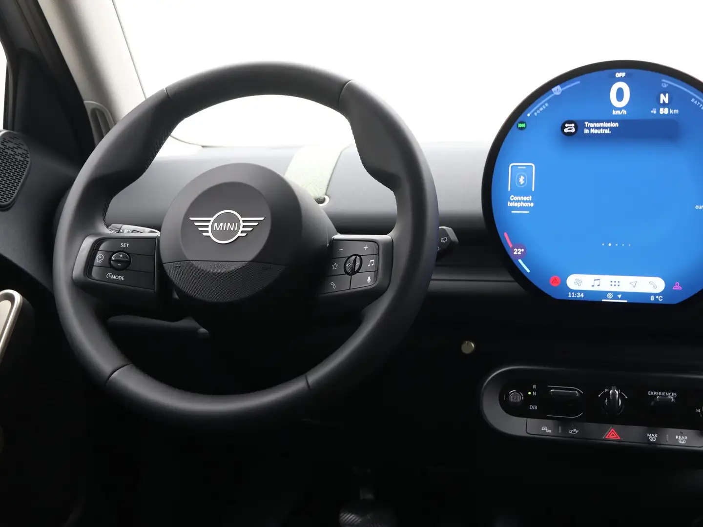 MINI Aceman E Essential PRIVATE LEASE EUR 415,- (48 mnd/10.000 Bílá - 2