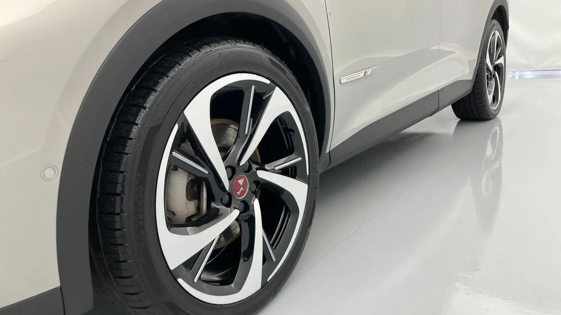 DS Automobiles DS 7 Crossback 1.6 PT. Performance Line + Aut. 225 Bianco - 2