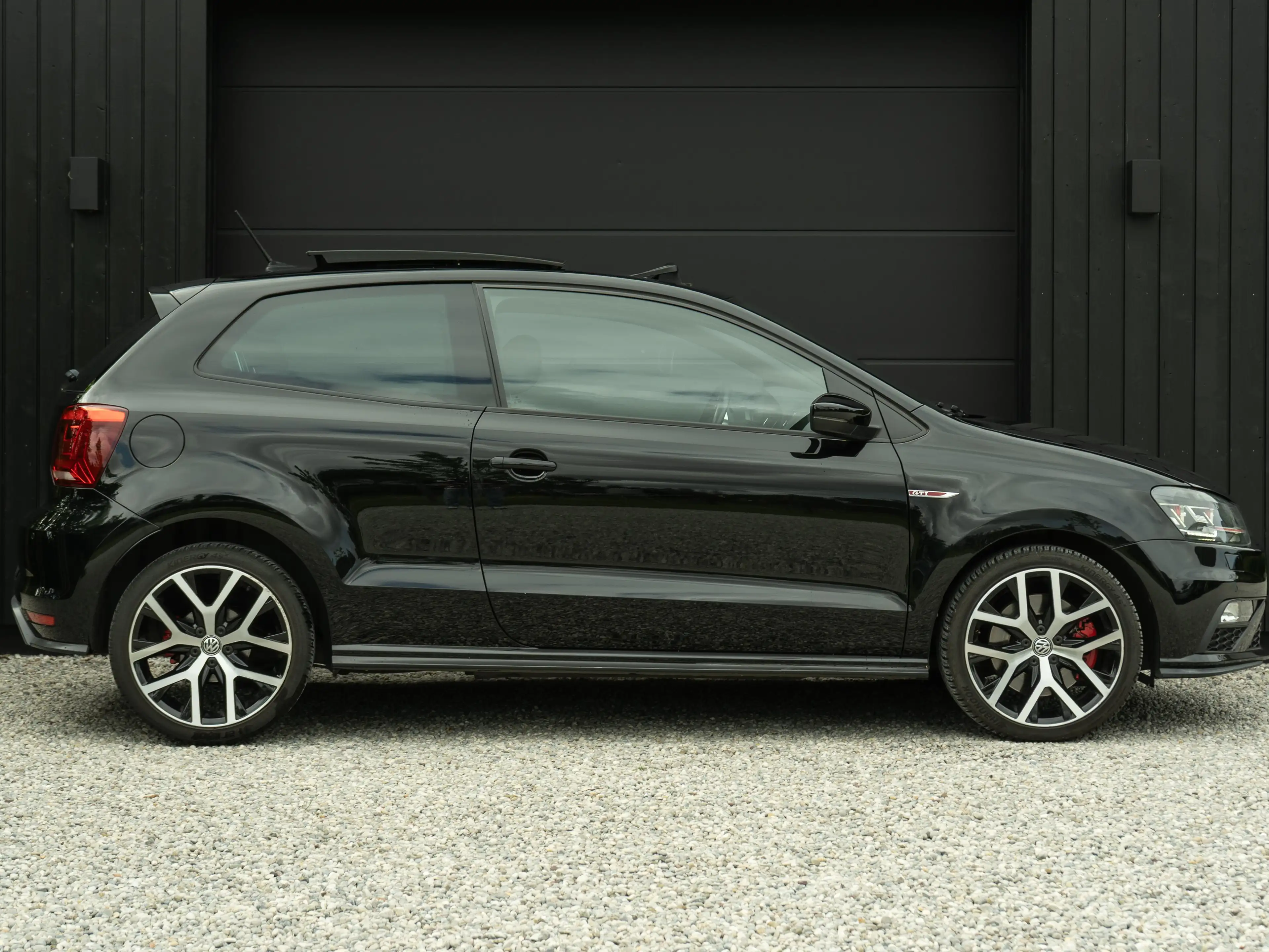 Volkswagen Polo GTI 1.8 TSI GTI — photo 3