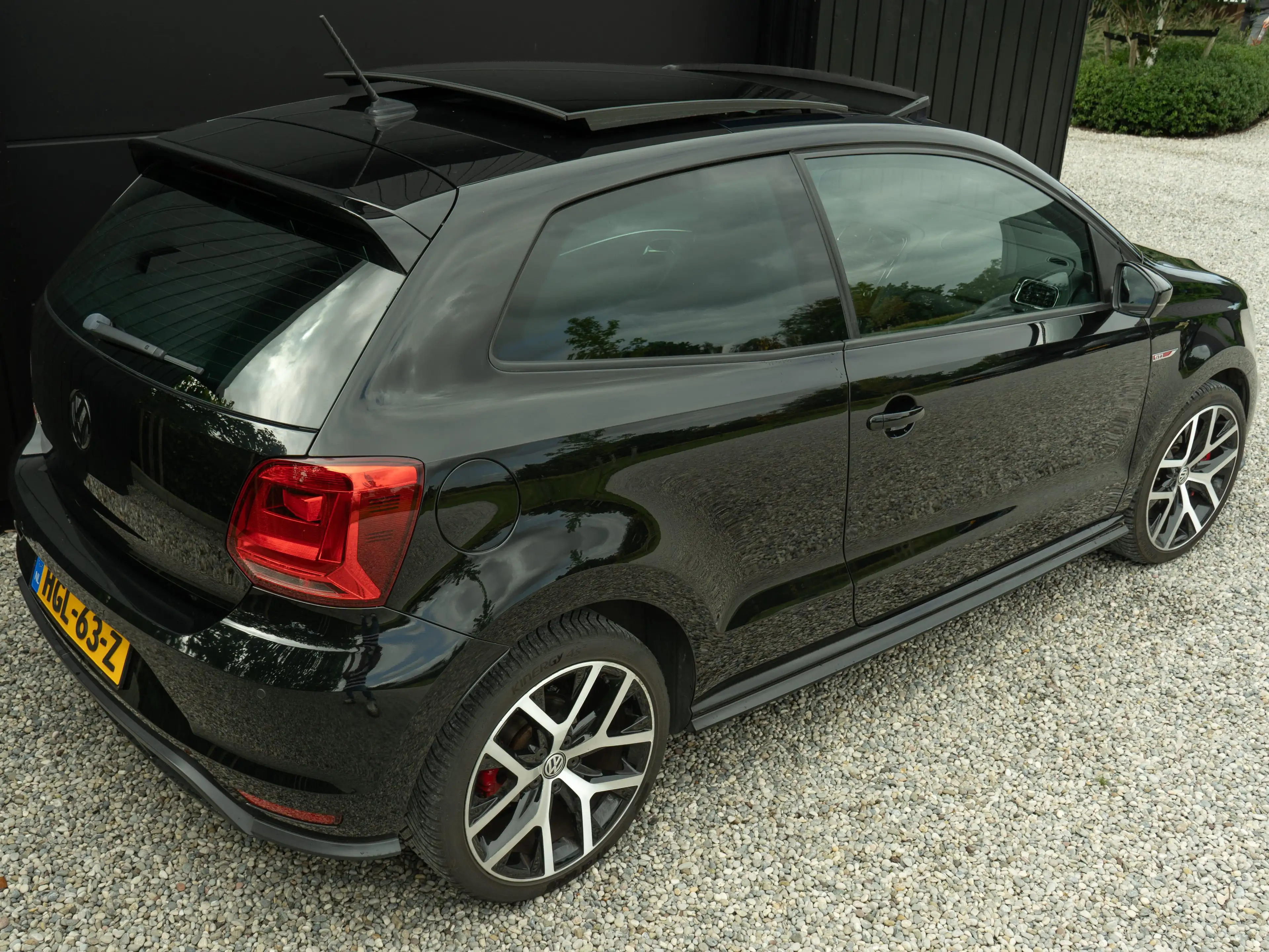 Volkswagen Polo GTI 1.8 TSI GTI — photo 2