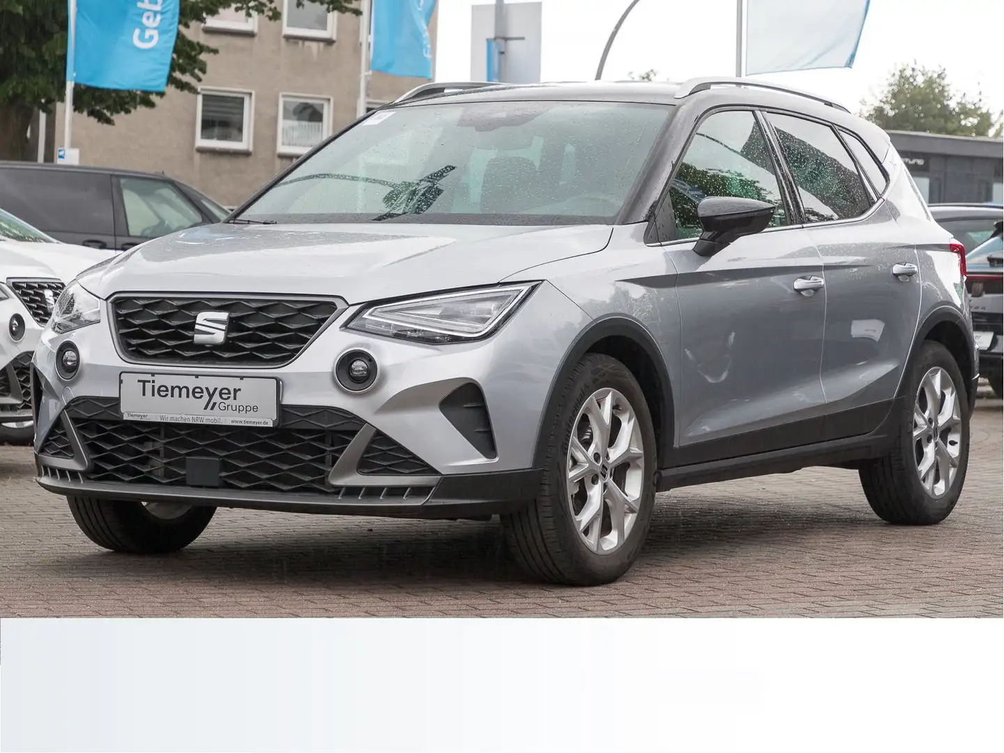 SEAT Arona 1.0 TSI FR VIRTUAL LED PDC LM17 Silber - 2