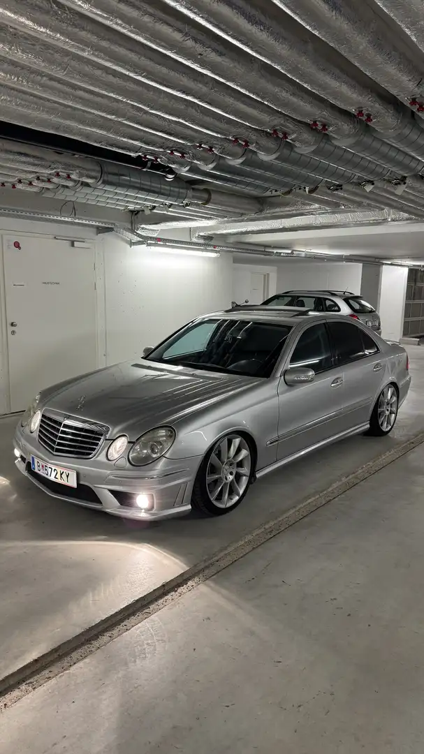 Mercedes-Benz E 500 AMG Bodykit - 1