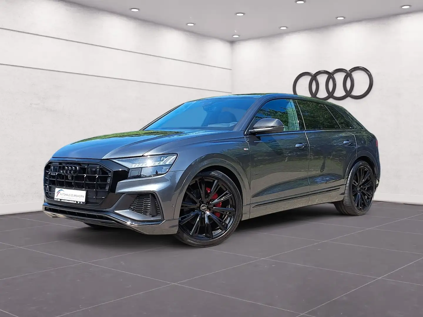 Audi Q8 competition plus 50 TDI quattro tiptr.  PANO AHK Grau - 2