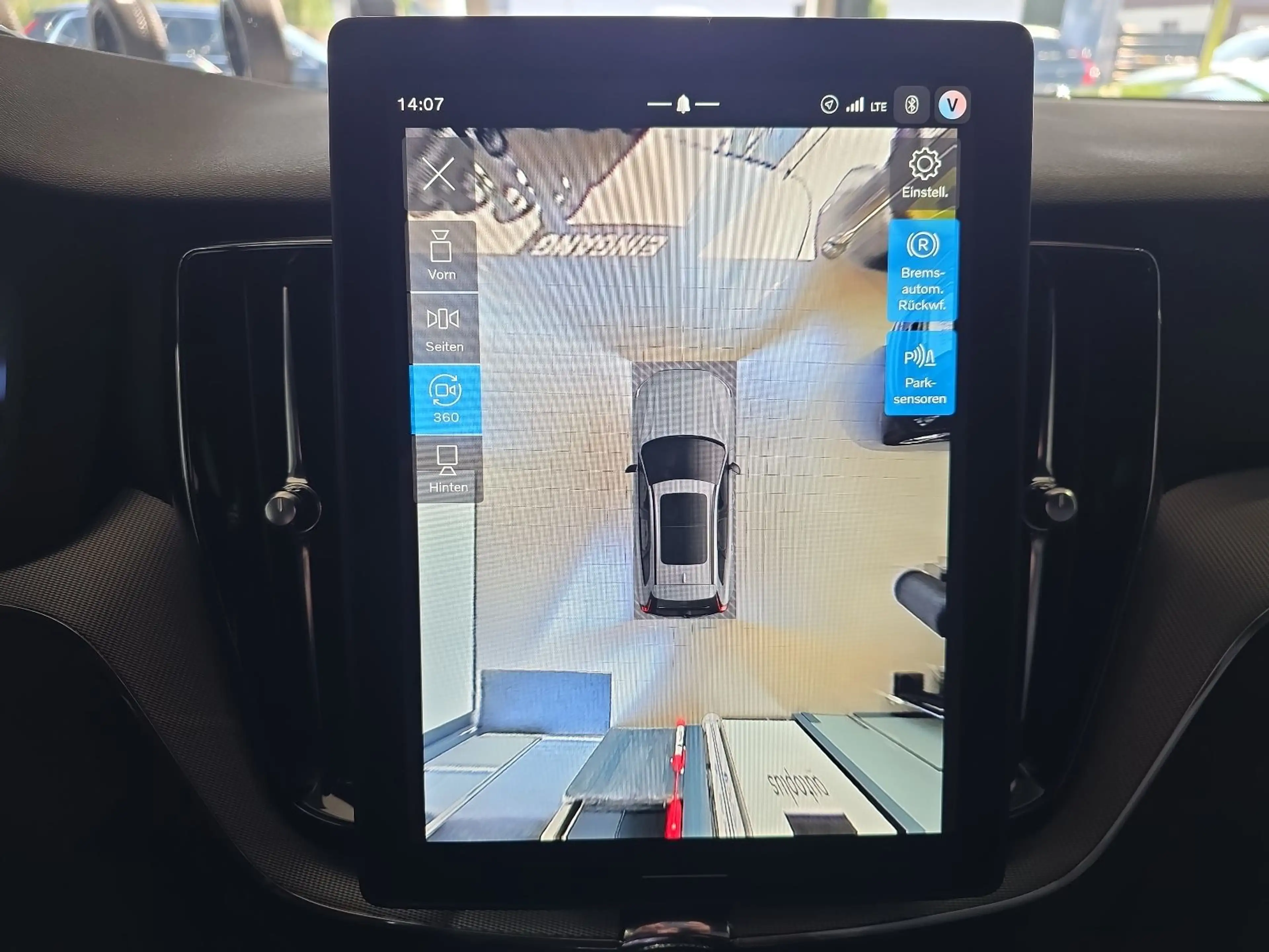 Volvo XC60 T8 Plus Black Edition Recharge AWD ACC 360° — photo 24
