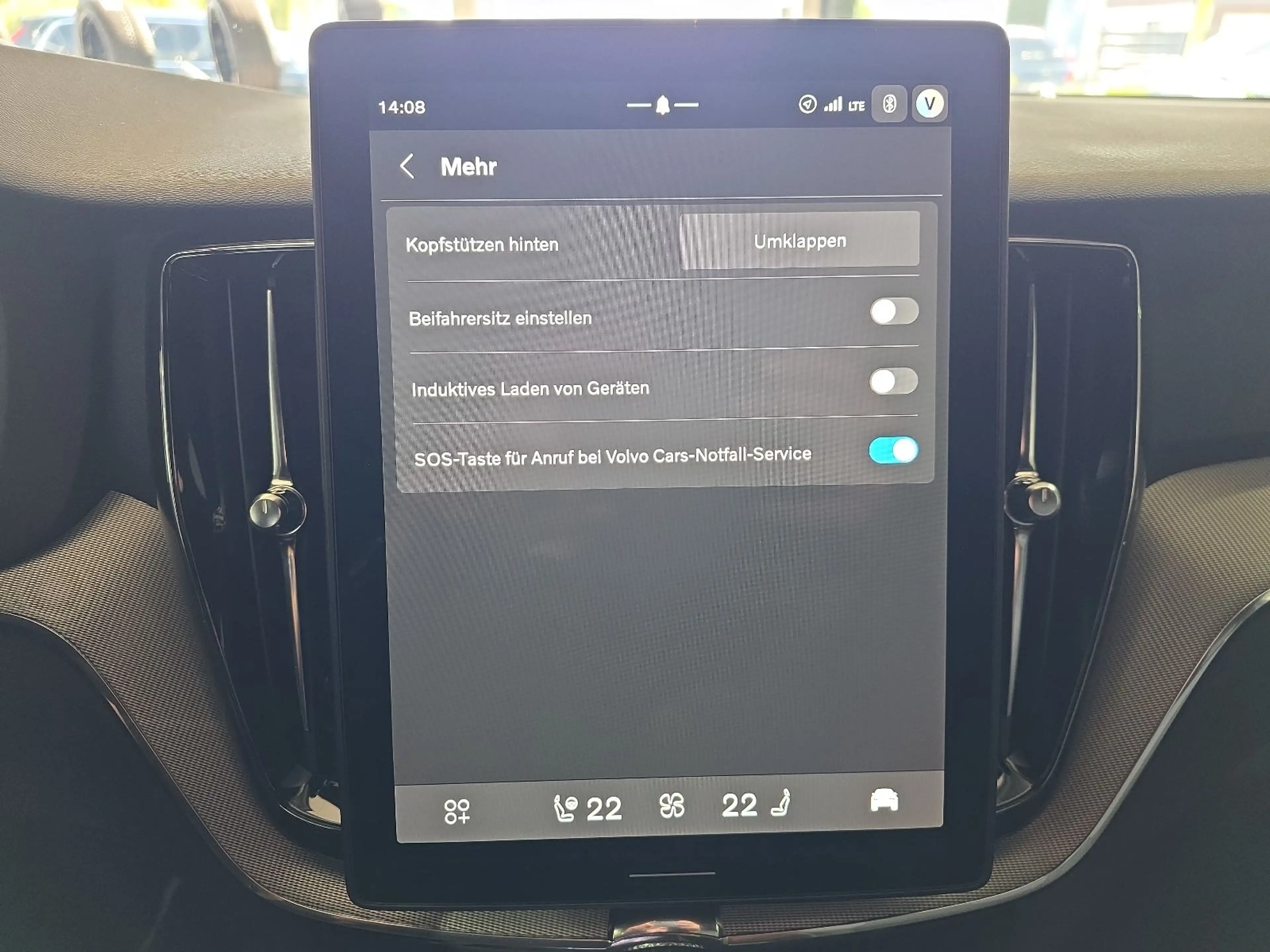 Volvo XC60 T8 Plus Black Edition Recharge AWD ACC 360° — photo 32
