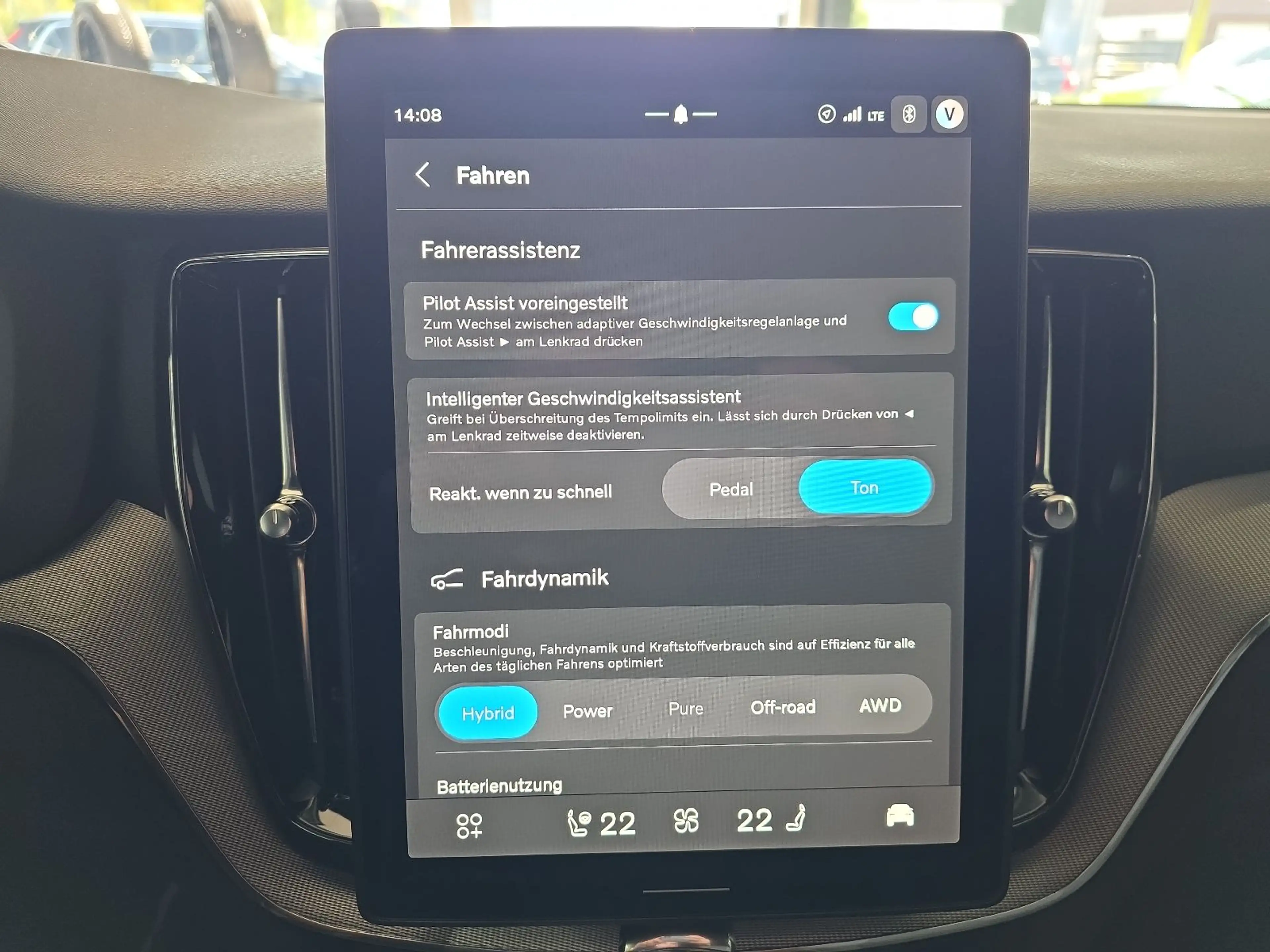 Volvo XC60 T8 Plus Black Edition Recharge AWD ACC 360° — photo 30