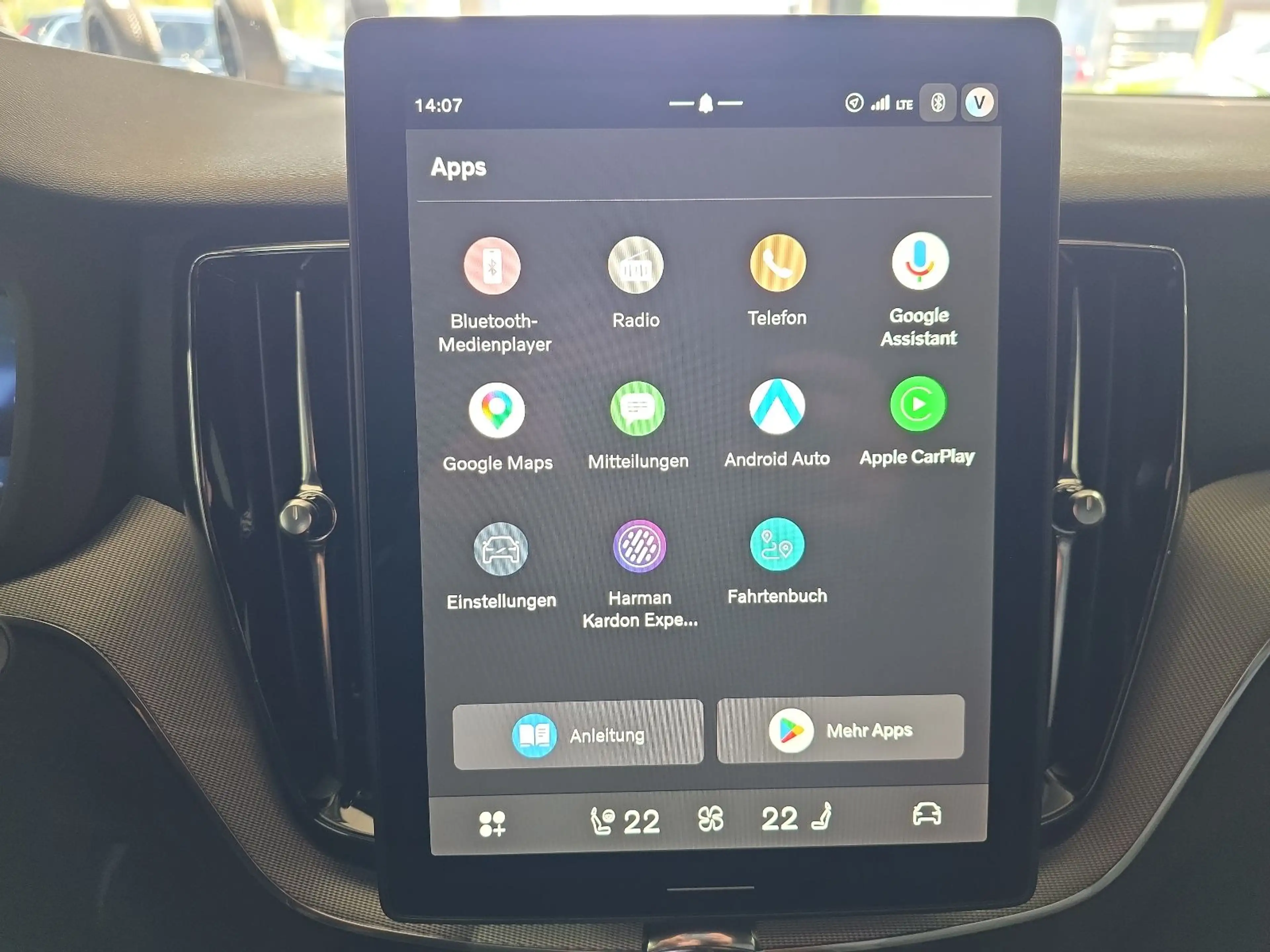 Volvo XC60 T8 Plus Black Edition Recharge AWD ACC 360° — photo 25