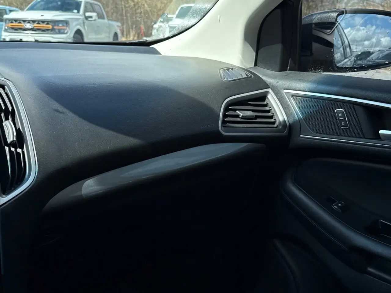 Ford Edge снимка Ford Edge