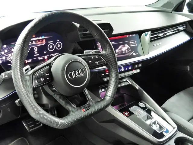 Audi RS3 view 13