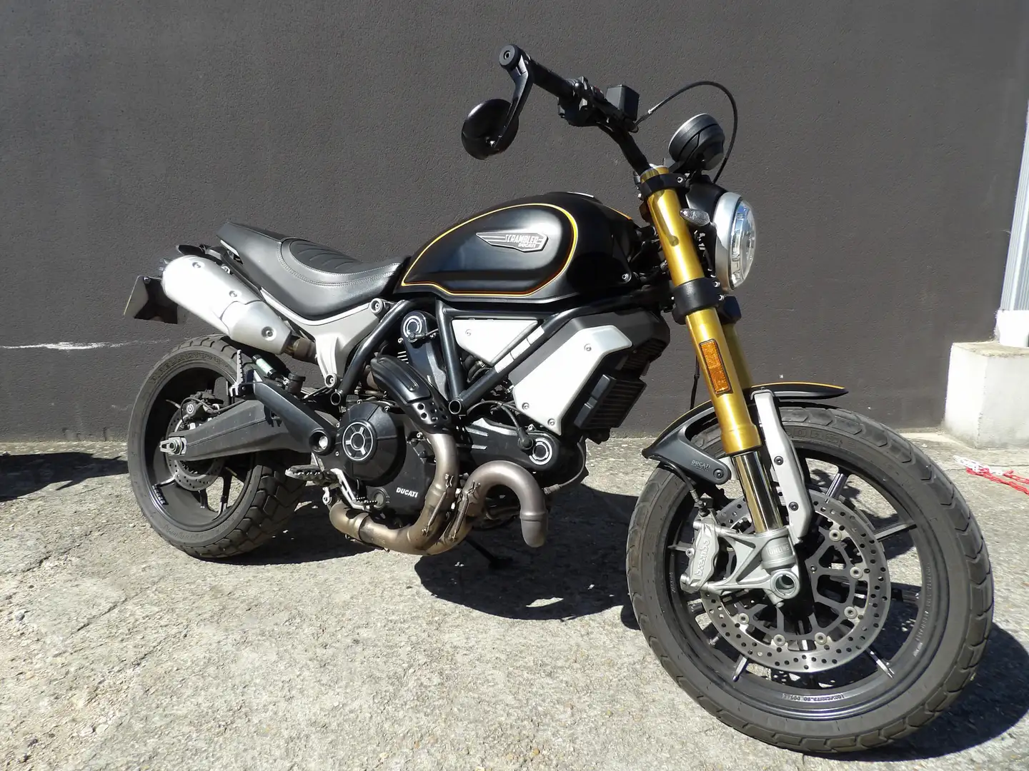 Ducati Scrambler Noir - 1