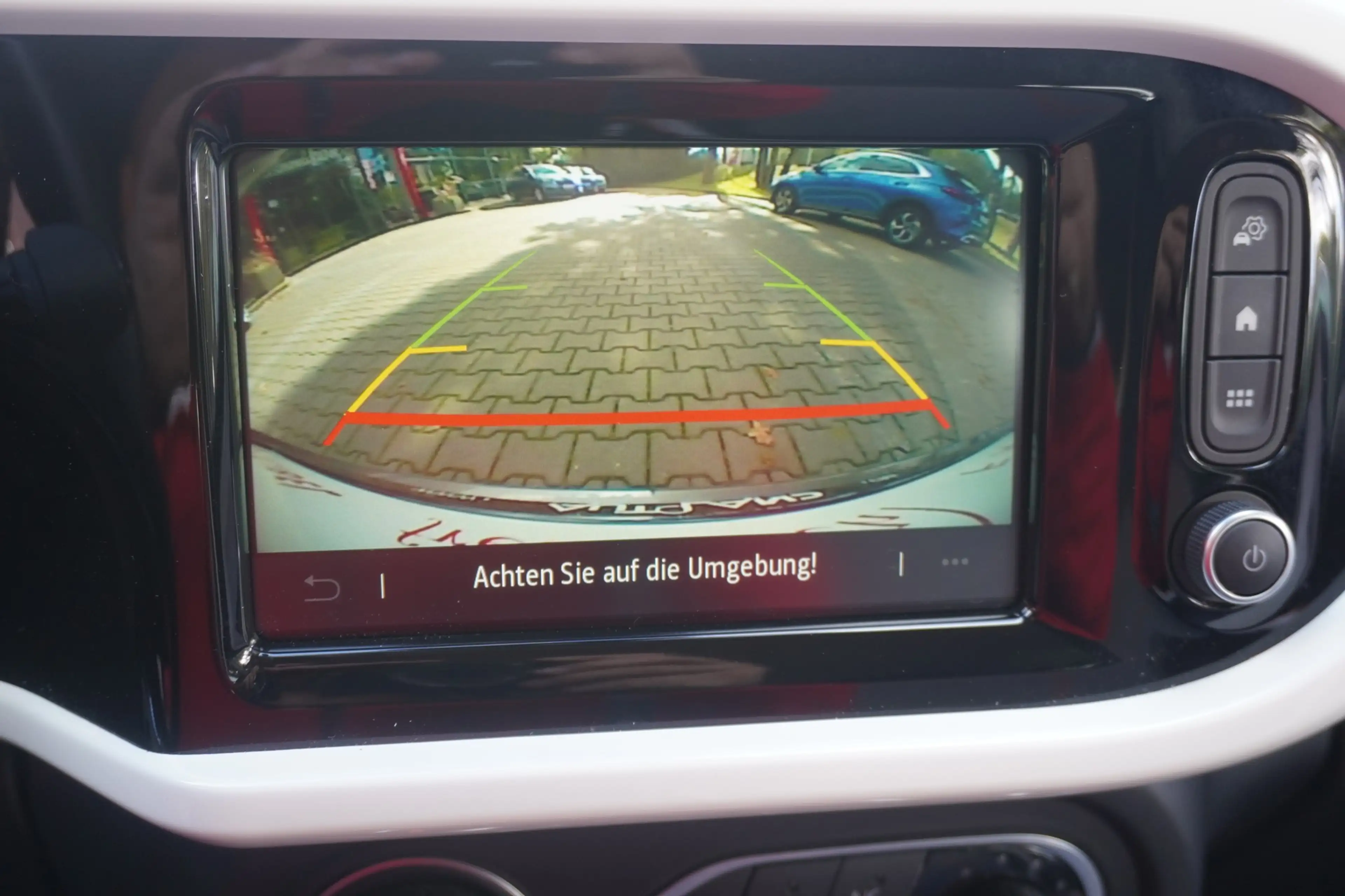 Renault Twingo Vibes Electric Sitzheizung Kamera Navi — photo 24