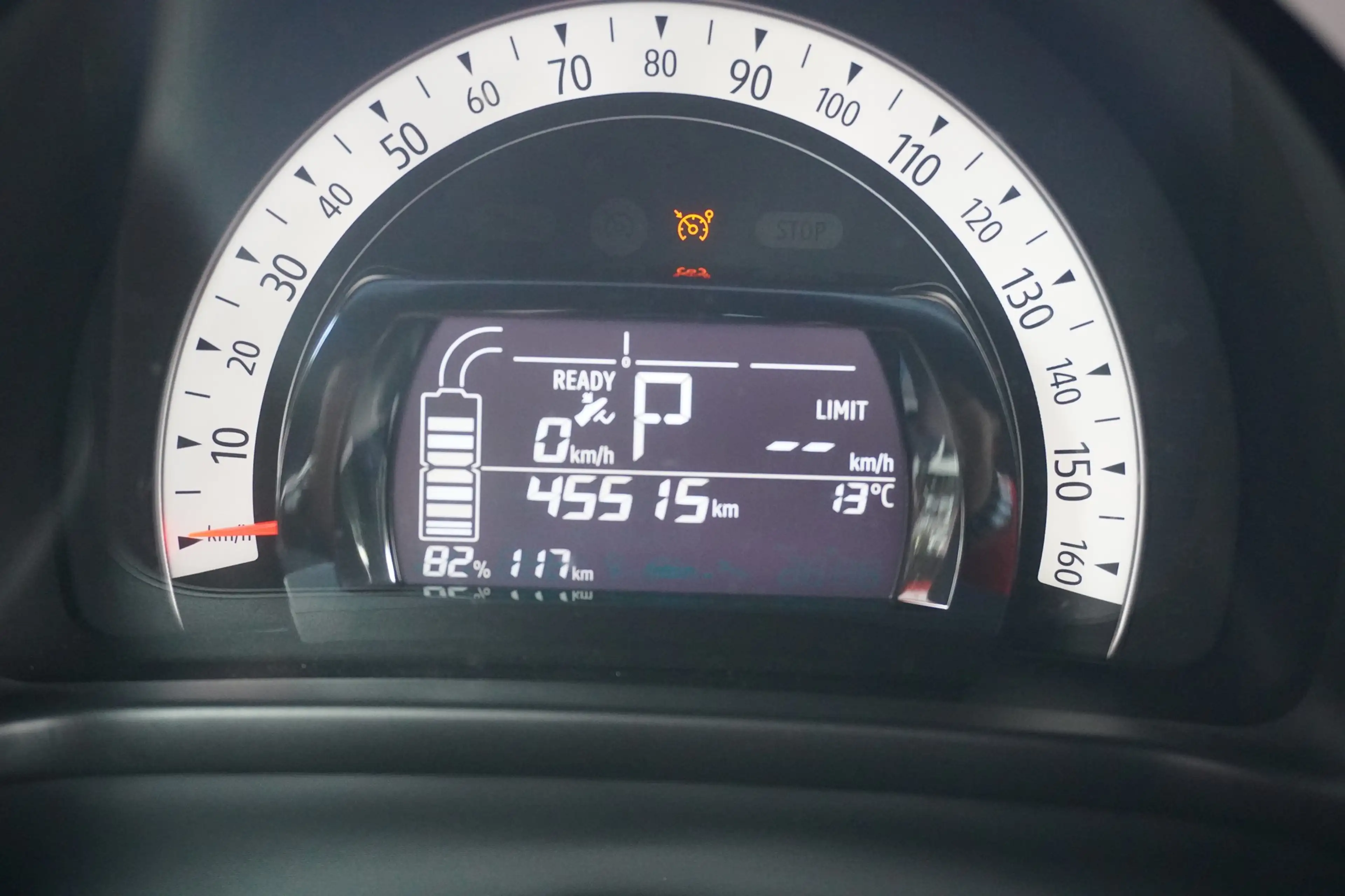 Renault Twingo Vibes Electric Sitzheizung Kamera Navi — photo 20