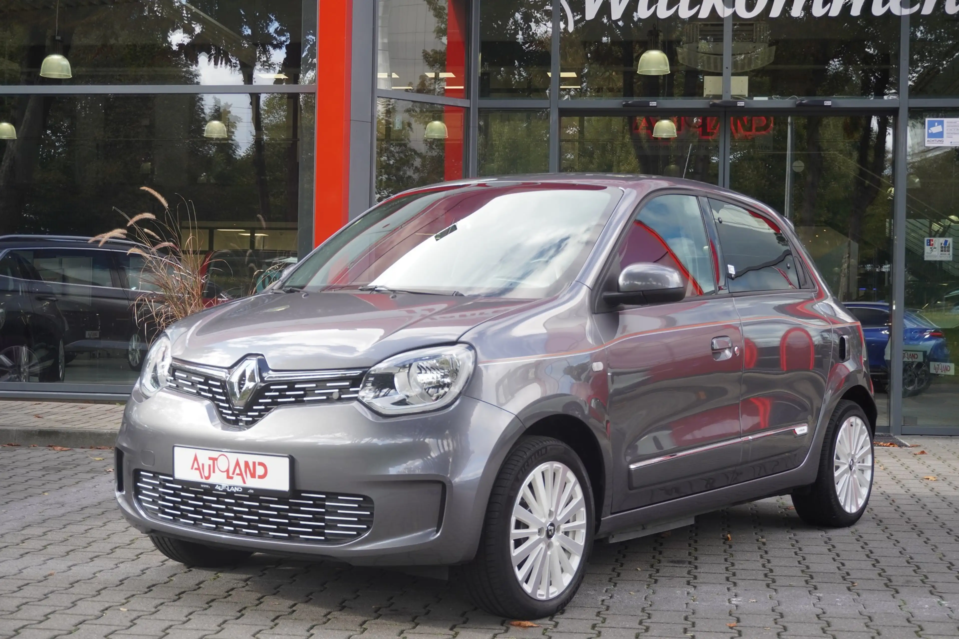 Renault Twingo Vibes Electric Sitzheizung Kamera Navi — photo 2
